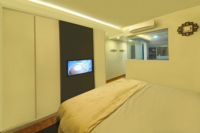 Tong's 2 Lvl Penthouse - Master Room